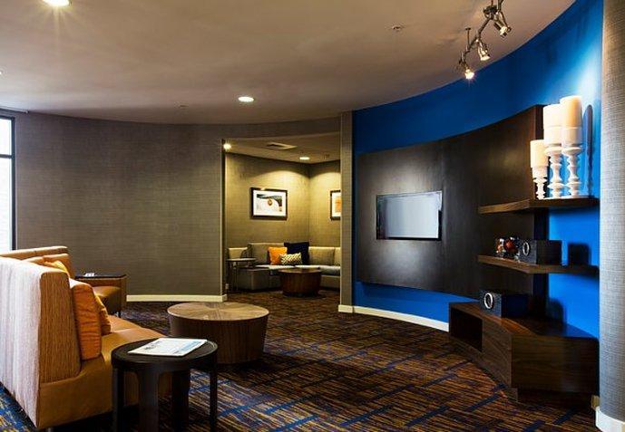 Hotel Courtyard By Marriott West/meridian 3*