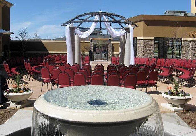 Courtyard By Marriott West/meridian 3*